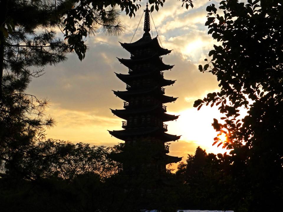 Songjiang_Square_Pagoda_1.jpg