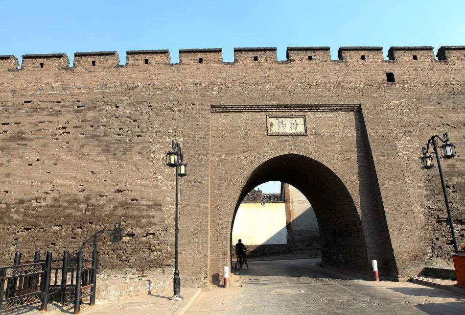 city wall of pingyao_01.jpg