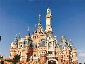 Shanghai 4-Day Magic Tour Package with Disneyland Park