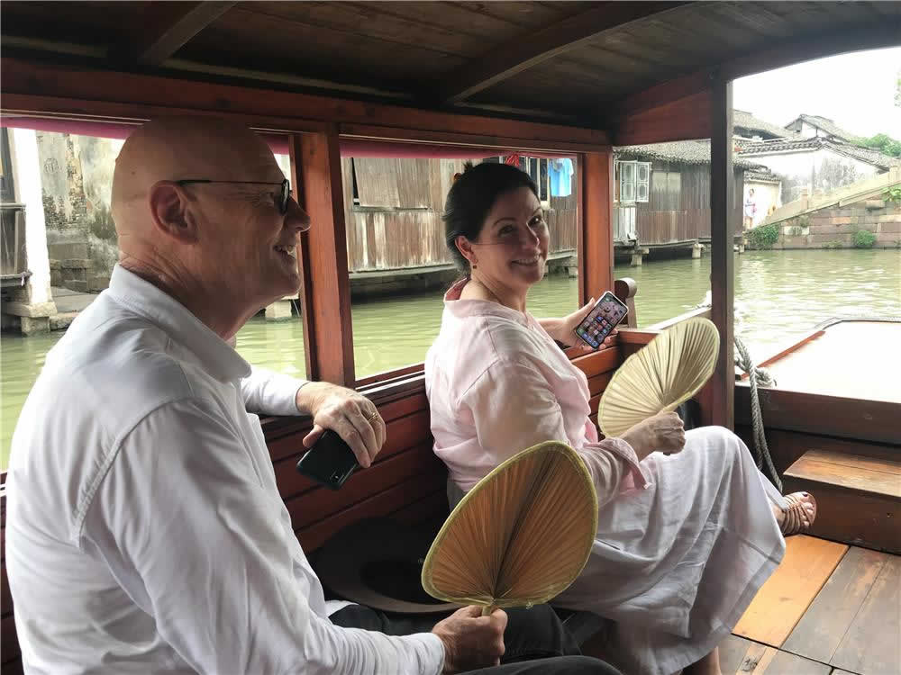 Zhujiajiao Water Town and Shanghai City Highlights Private Day Tour