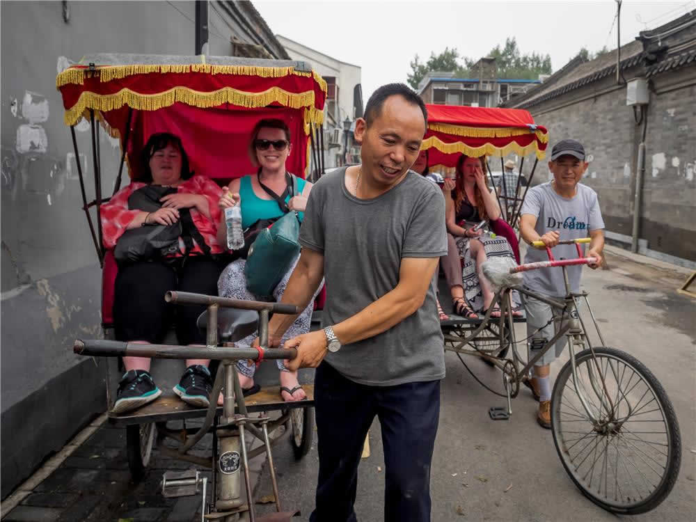 Shanghai to Suzhou Day Trip: Rickshaw Ride and Grand Canal Ride Tour