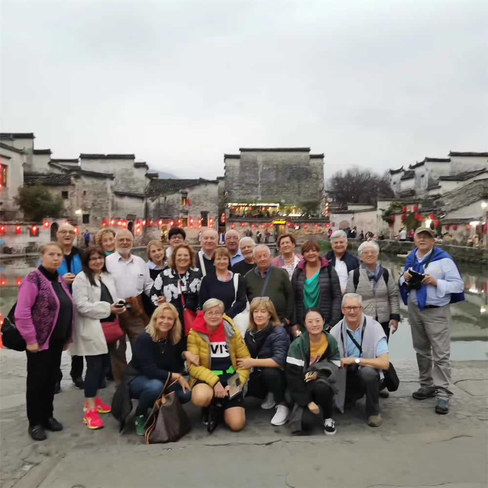 Huangshan Tour From Shanghai: 3 Days Yellow Mountain Hiking with Huizhou Culture Tour