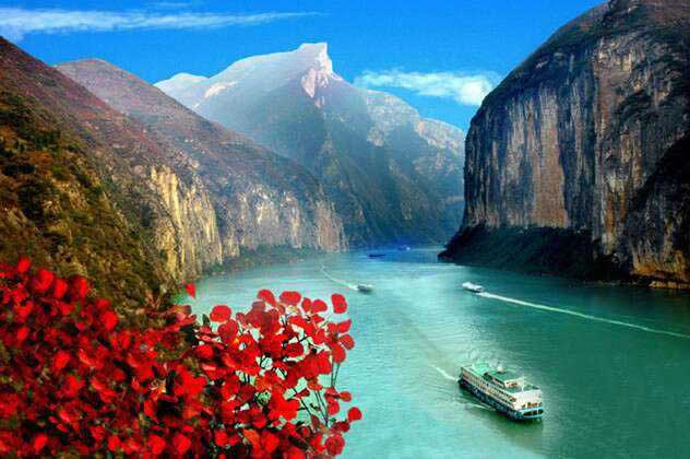 11 Days China Golden Triangle Tour with Yangtze Cruise