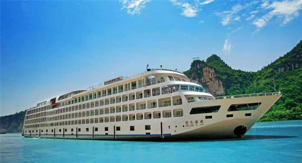 13 Days Beijing & Xian Yangtze Cruise, Zhangjiajie & Shanghai Tour From Australia