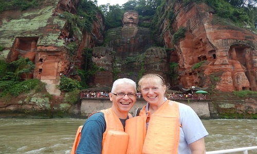 7-Day Sichuan Private Tour Package from Shanghai: Chengdu, Leshan Giant Buddha, Mount Emei, Jiuzhaigou & Huanglong National Park
