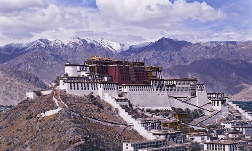 4-Day Tibet Tour from Shanghai: A Journey of Altitude and Attitude