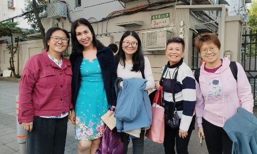 Shanghai Shopping Tours: Explore Luxury Malls & Hidden Markets in a Day