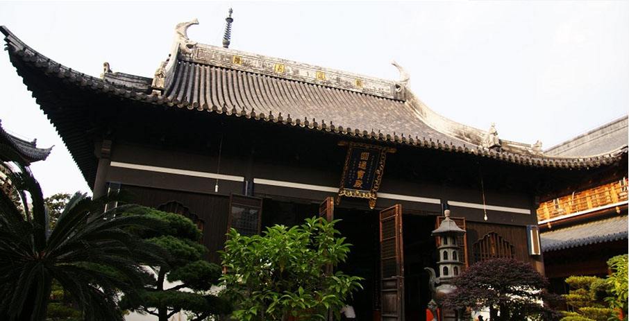 Zhenru_Temple_3.jpg