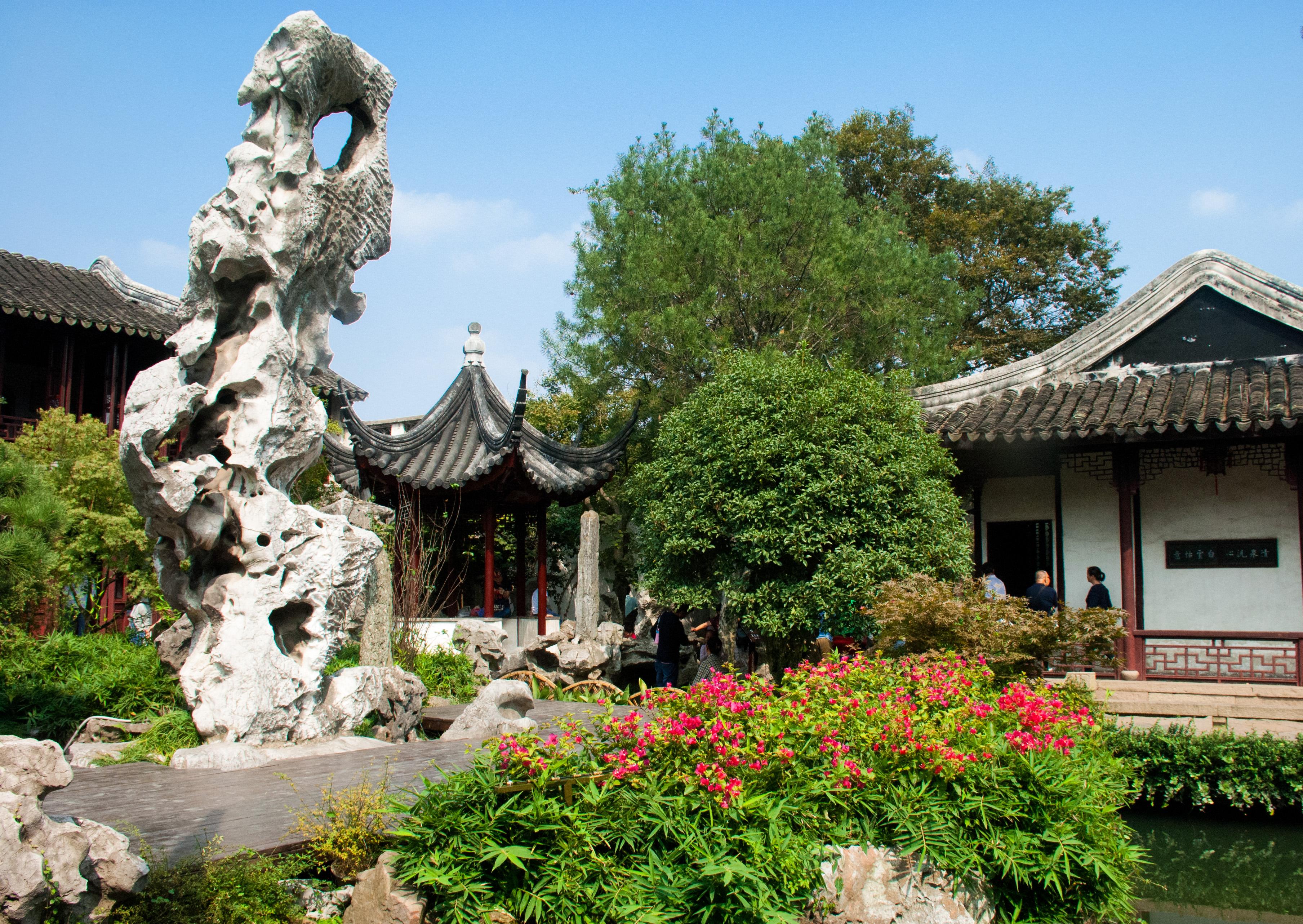 Lingering-Garden