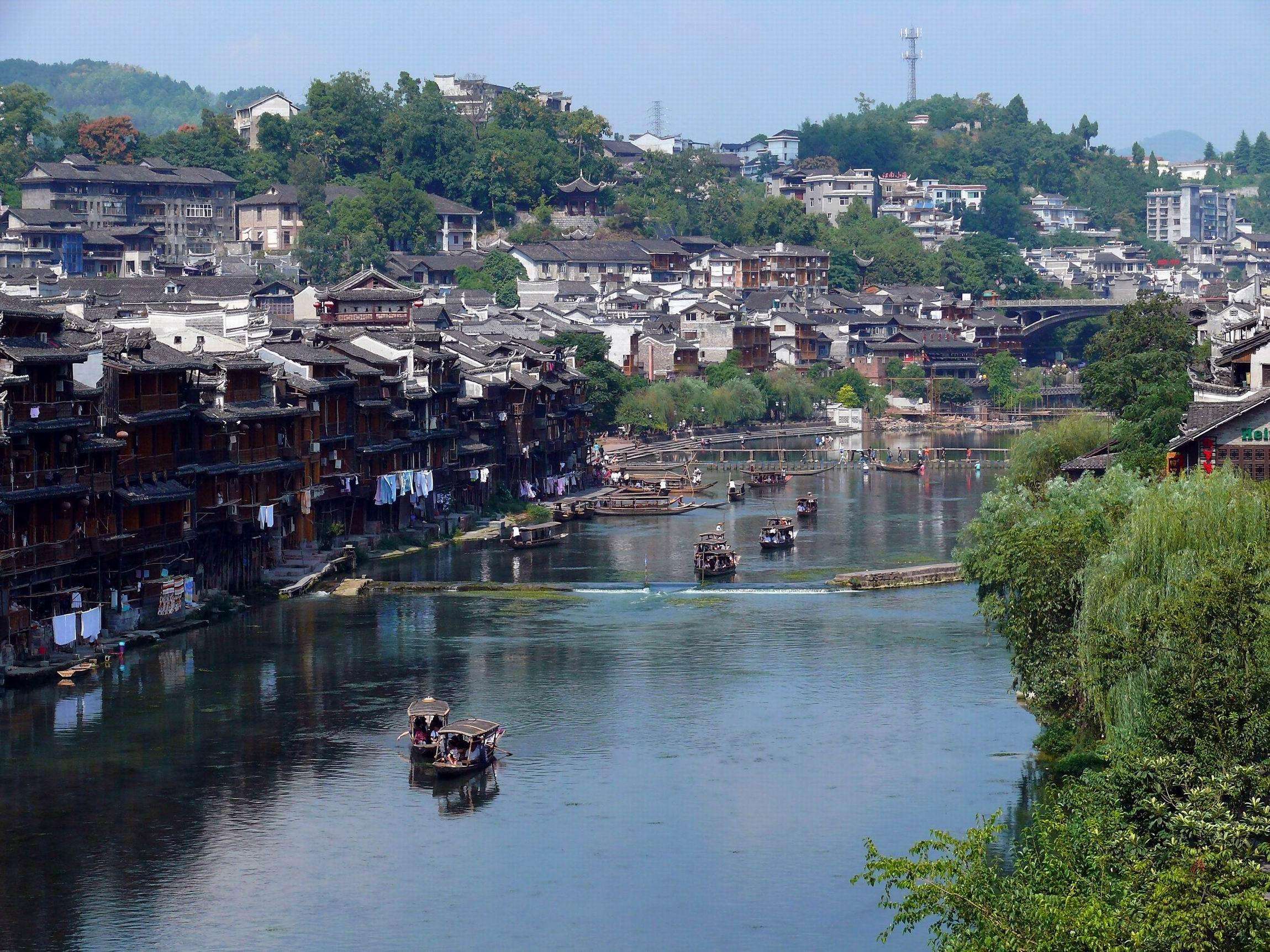 15_Days_China_Tour_with_Visiting_Guangzhou_Yangshuo_Guiyang_Zhangjiajie_and_Shanghai_34.jpg