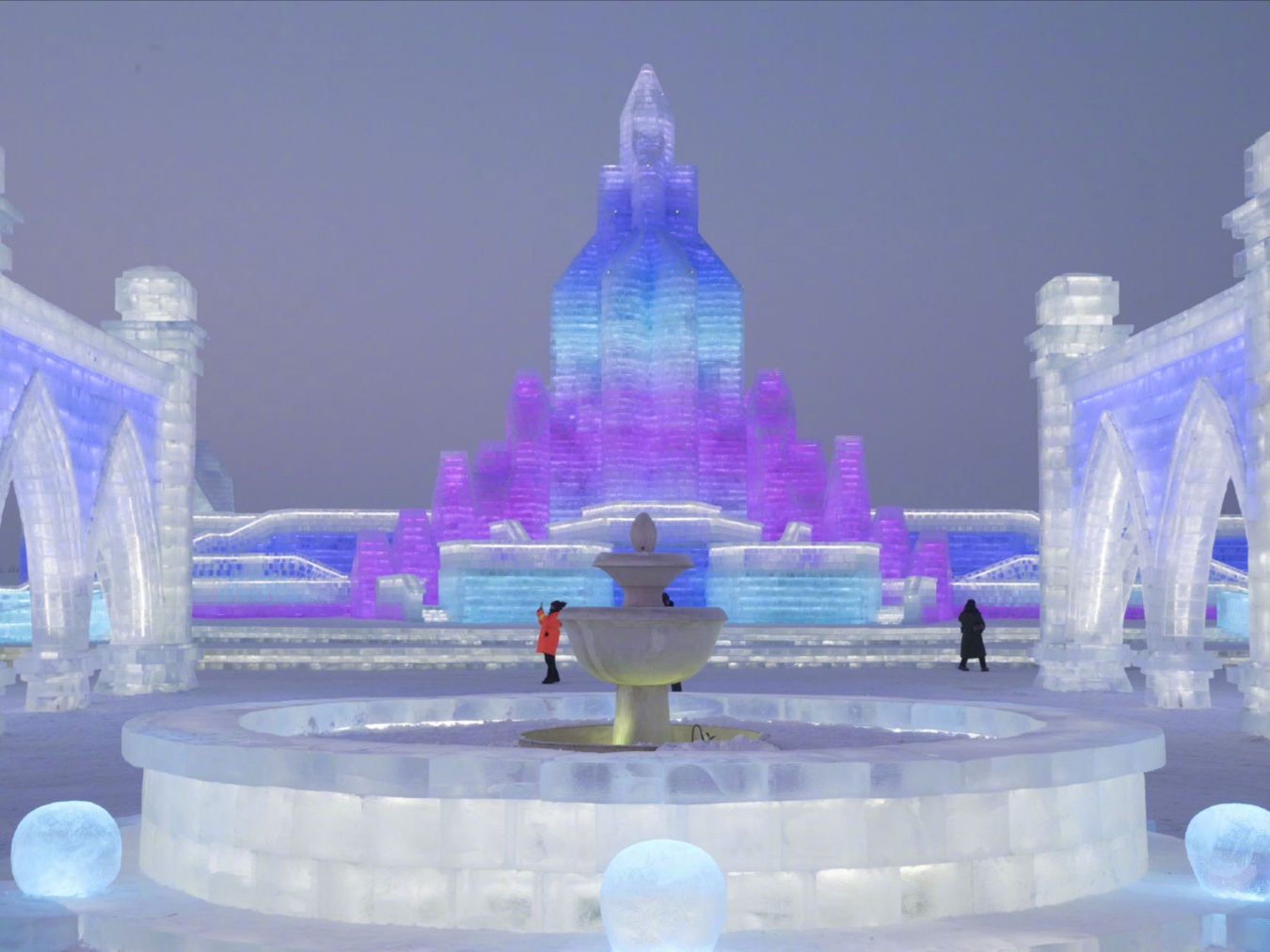 Harbin Ice and Snow World_01.jpg