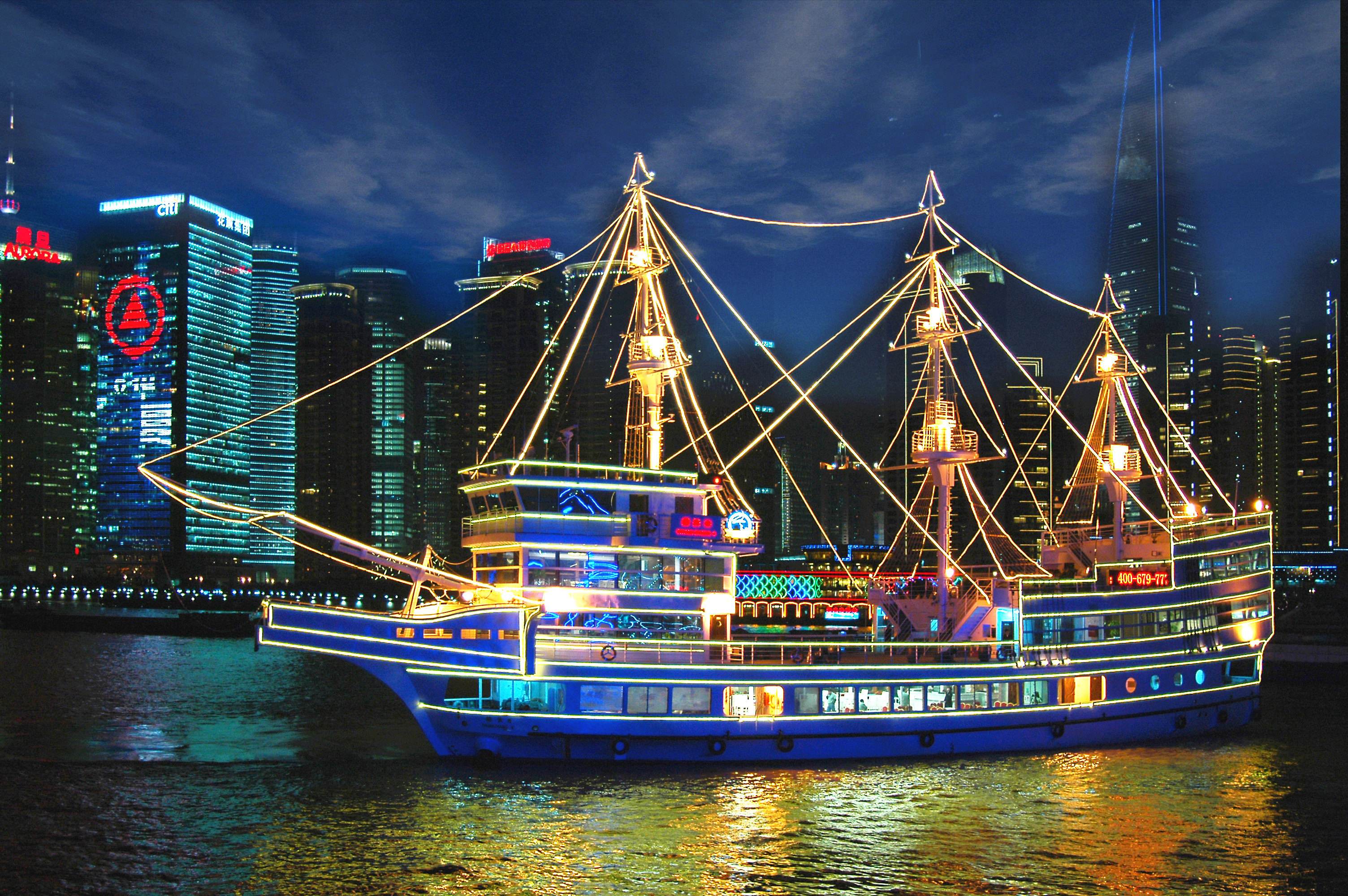 huangpu river cruise