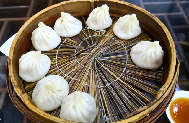 Nanxiang Steamed Soup Buns.png