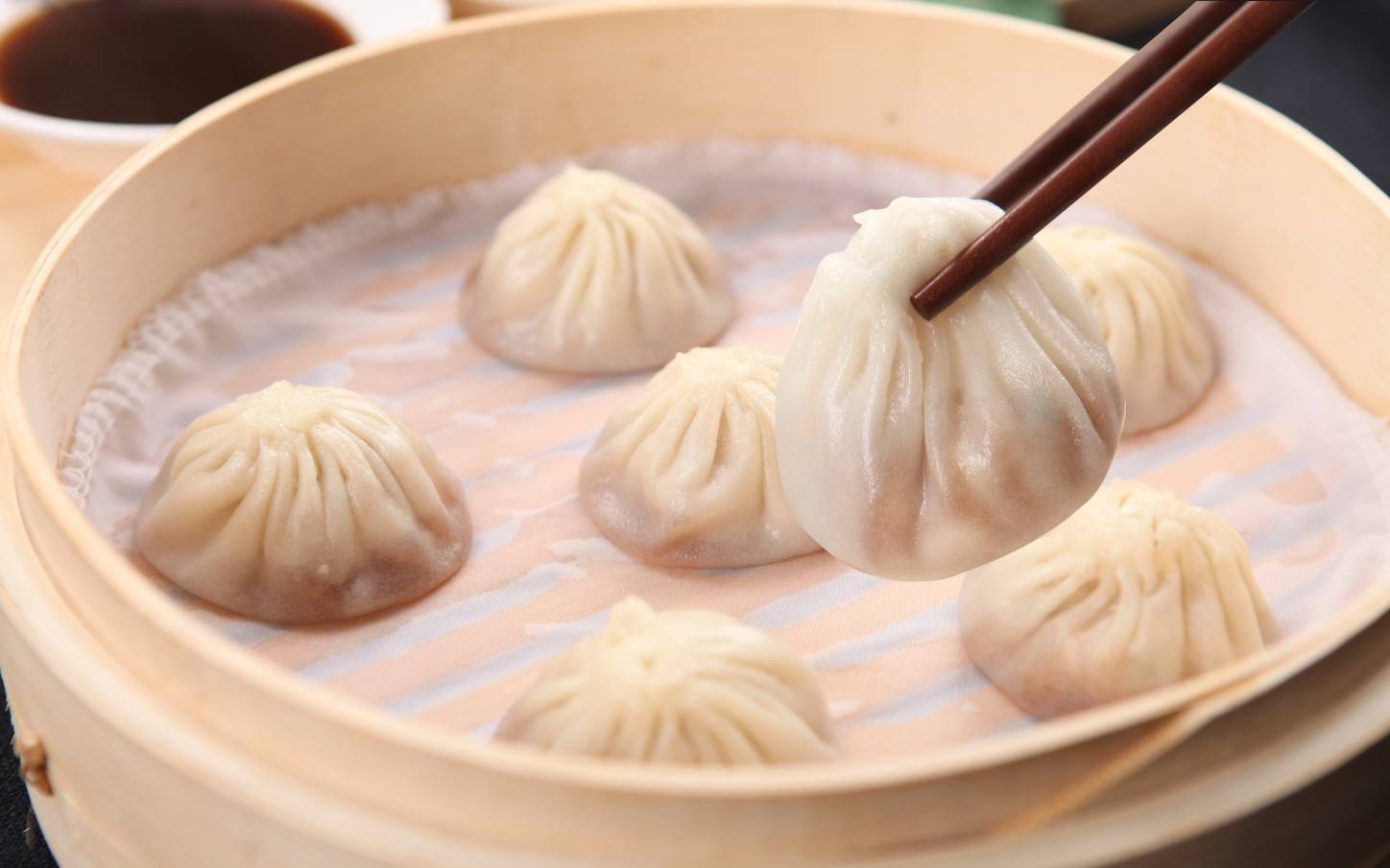 Shanghai_Soup_Dumpling.jpg