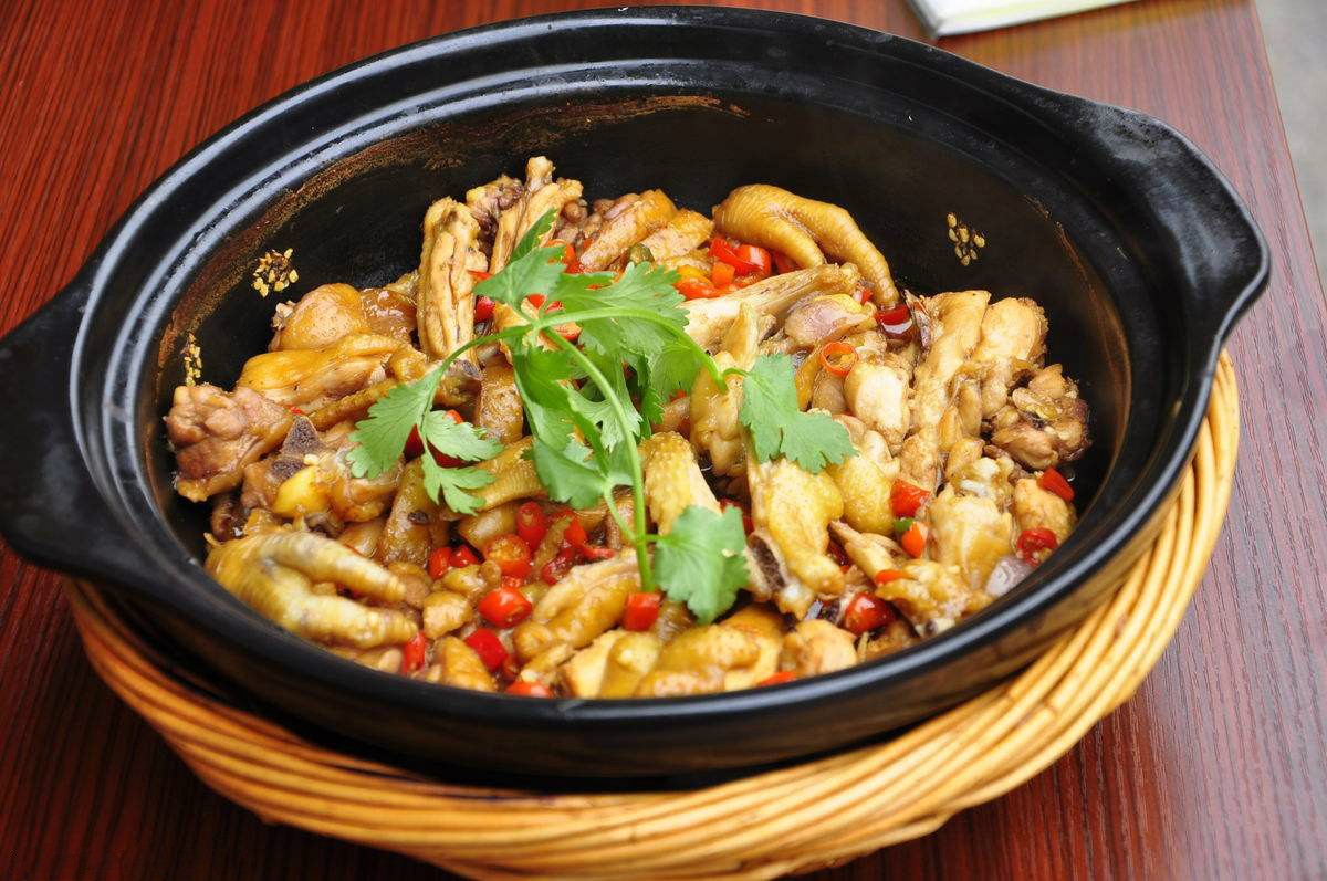 braised-chicken-pot