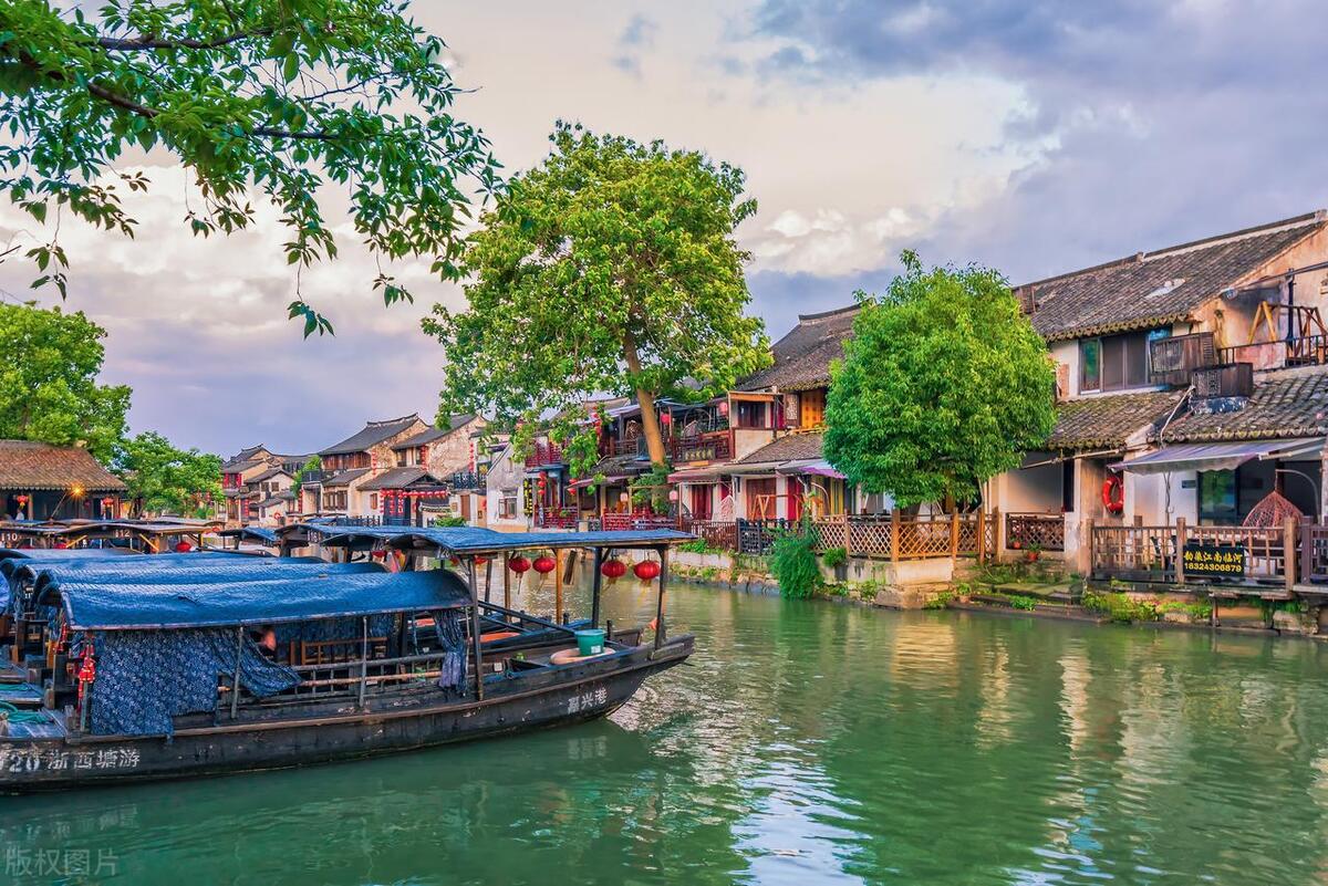Xitang-Water-Town-Houses