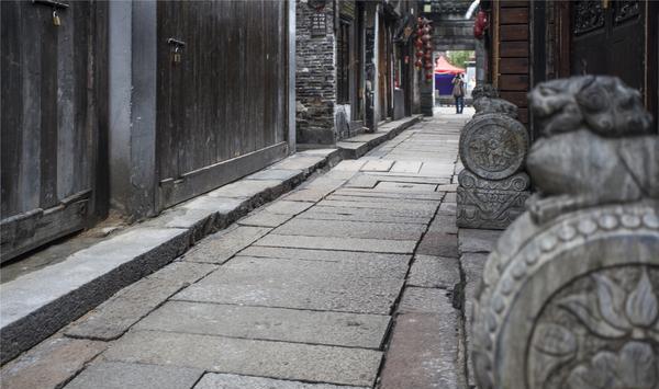 Xitang-Water-Town-Lanes-Suzhou