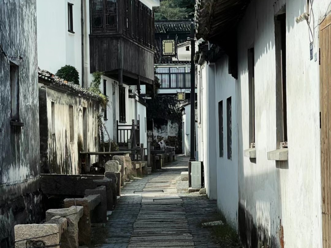 Lane-Xitang