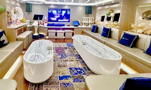 cabin-in-the-cruise