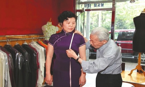 Traditional-Shanghai-Tailor-Shop-Experience