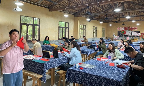 paper-cutting-teaching