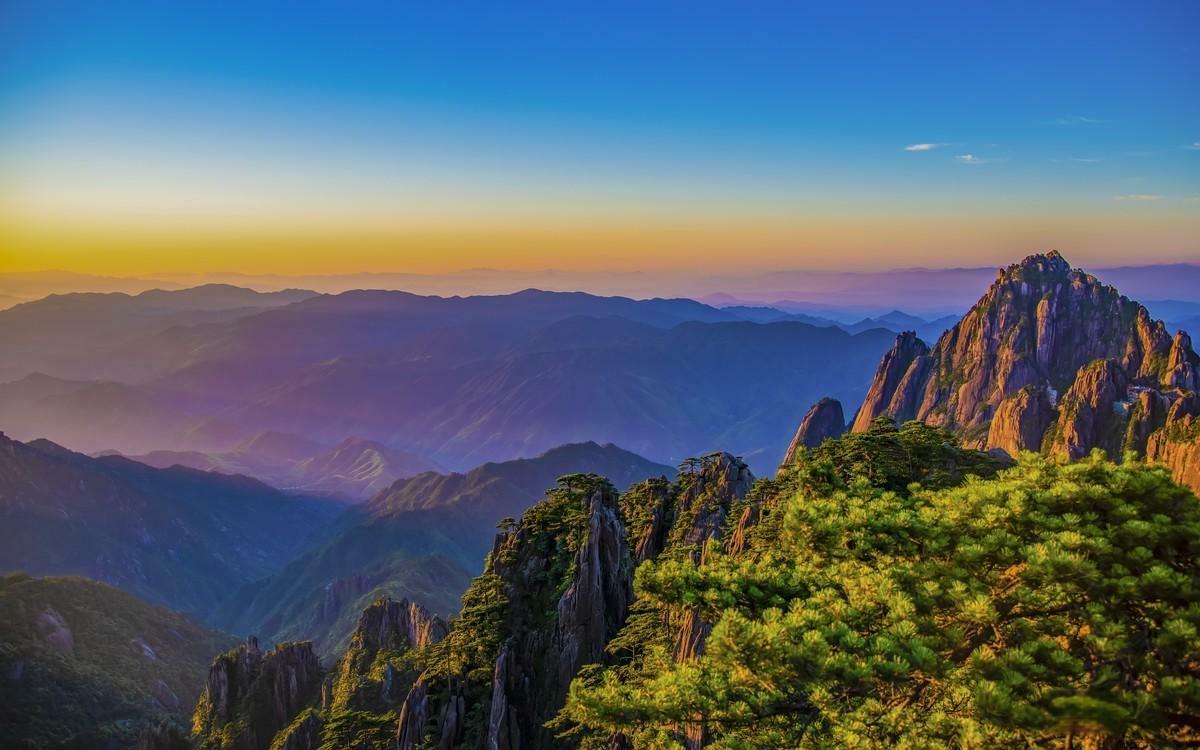Bright-Summit-huangshan
