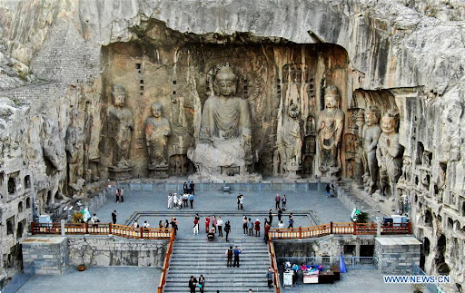 Longmen-Grottoes-Luoyang