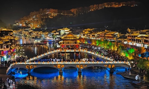 Fenghuang-Ancient-Town-view