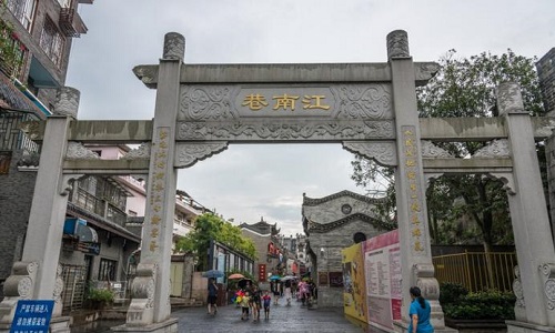 East-West-Alley-Guilin