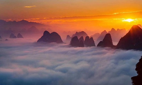 Xianggong-Mountain-Sunrise2