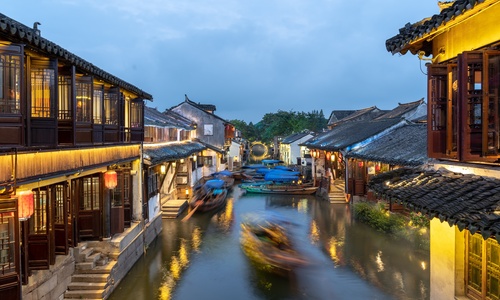 Zhouzhuang-Day-Tour
