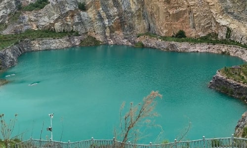 xiaotianchi-chnagbaishan