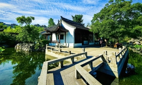 The Nine-Zigzag Bridge The Nine-Zigzag Bridge